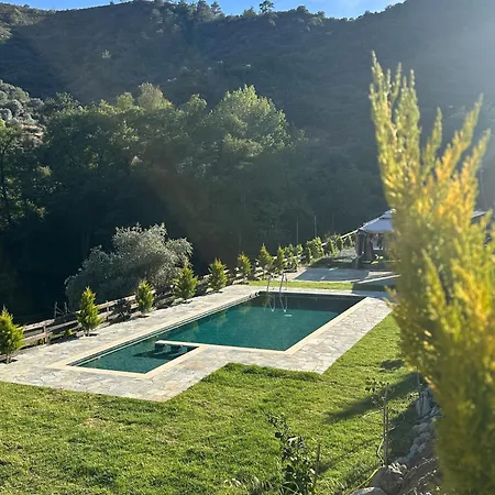 Romantic Mountain With Swimming Pool Access * Arakapas