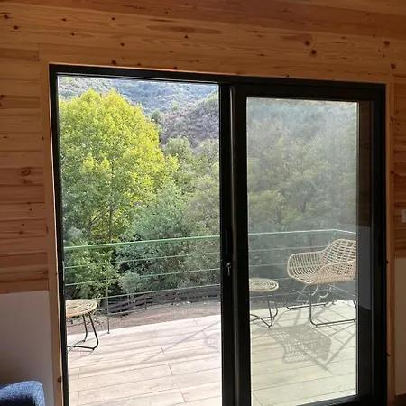 Apartamento Romantic Mountain With Swimming Pool Access