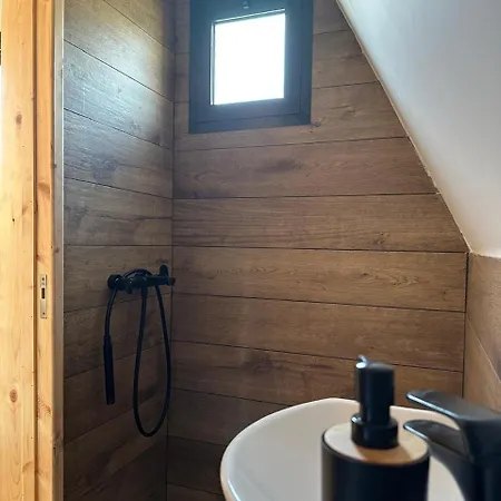Apartment Cozy Glamping With Pool, Perfect For Couples & Families *